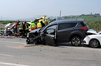 Car accident, insurance, photo, free public domain CC0 image.