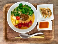 Free vegan ramen image, public domain CC0 photo.