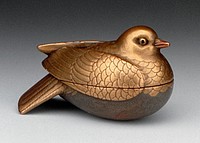 Pigeon-Shaped Box