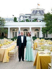 #USAxAUSPresident Donald J. Trump and First Lady Melania Trump pose for a photo prior to the State Dinner in honor of the Australian Prime Minister Scott Morrison and his wife Mrs. Jenny Morrison Friday, Sept. 20, 2019, in the Rose Garden of the White House.