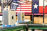 President Trump Tours the Apple Manufacturing Plant