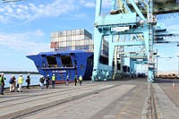 NTSB investigators about to board El Yunque (sister ship of El Faro) in Jacksonville. Original public domain image from Flickr