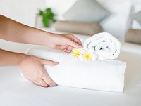 Towel preparation for a spa treatment