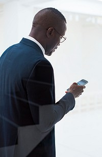 African American businessman using a smartphone