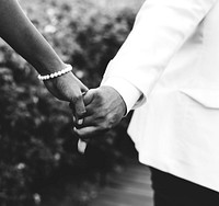 couple getting married at the beach