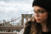 Woman on the Brooklyn Bridge, USA