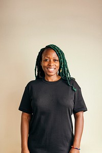 Black woman wearing a t-shirt mockup
