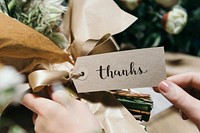 Flower bouquet with a thanks card