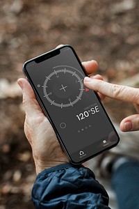 Smartphone screen mockup psd searching for direction