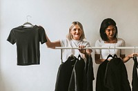 Women in fashion business, selling t-shirts
