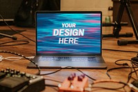 Laptop screen mockup psd design blank space