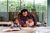 Kids studying from home during pandemic