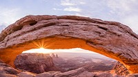 Sunrise at Mesa Arch in Canyonlands National Park, North America