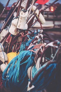 Boating gear at a pier. Visit <a href="https://kaboompics.com/" target="_blank">Kaboompics</a> for more free images.
