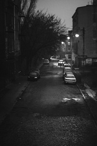 Street by night. Visit <a href="https://kaboompics.com/" target="_blank">Kaboompics</a> for more free images.