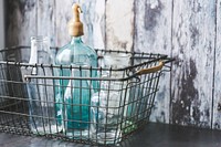 Decorative glass in a basket. Visit <a href="https://kaboompics.com/" target="_blank">Kaboompics</a> for more free images.