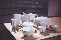 Selection of white porcelain. Visit <a href="https://kaboompics.com/" target="_blank">Kaboompics</a> for more free images.