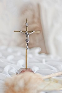 Jesus Christ on the cross. Visit <a href="https://kaboompics.com/" target="_blank">Kaboompics</a> for more free images.