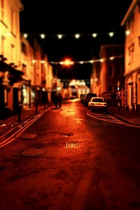 Street by night. Visit <a href="https://kaboompics.com/" target="_blank">Kaboompics</a> for more free images.
