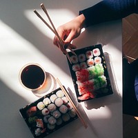 Takeaway sushi rolls