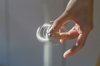 Free pinning a fidget spinner, public domain CC0 photo