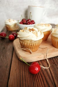 Cupcakes with fresh cherries. Free public domain CC0 photo.