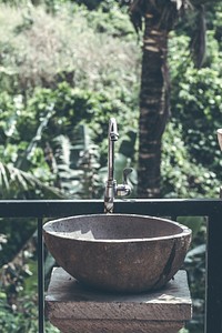 Wash basin. Free public domain CC0 photo.