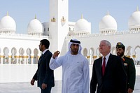 Defense Secretary Robert M. Gates visits the Sheikh Zayed Bin Sultan Al Nahyan Mosque in Abu Dhabi, United Arab Emirates, March 11, 2010. DOD photo by Cherie Cullen (released). Original public domain image from Flickr