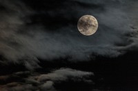 Full moon sky background. Free public domain CC0 photo.