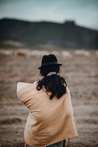 Local Peruvian woman. Free public domain CC0 photo.