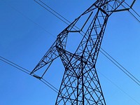 Power lines and power towers in Northern Va. USDA photo by Ken Hammond. Original public domain image from Flickr