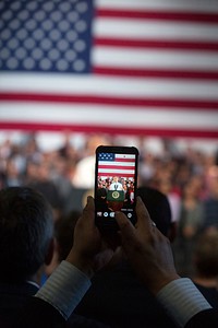 President Barack Obama delivers remarks on immigration, at the Betty Ann Ong Chinese Recreation Center in San Francisco, Calif., Nov. 25, 2013.