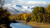 Yellowstone River October 2007. Original public domain image from Flickr