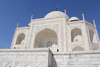 Taj Mahal in Agra. Free public domain CC0 image.