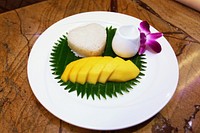 Mango with sticky rice. Free public domain CC0 photo.