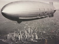 Airship over the city. Free public domain CC0 photo