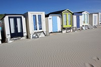 Beach hut. Free public domain CC0 image.