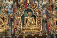 Golden Buddha statue background. Free public domain CC0 image.