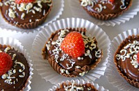 Chocolate cupcake with strawberry. Free public domain CC0 photo.