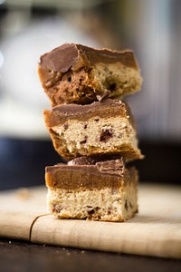 Chocolate chips cookie bars. Free public domain CC0 photo.