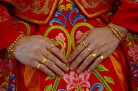 Woman in traditional costume, Free public domain CC0 photo.