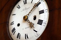 Old clock, home decor. Free public domain CC0 photo.