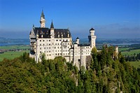 Free Neuschwanstein castle image, public domain travel and sightseeing CC0 photo.