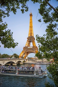 Eiffel tower, Paris, France. Free public domain CC0 image.