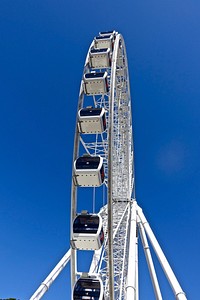 Ferris wheel. Free public domain CC0 image.