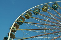 Ferris wheel. Free public domain CC0 image.