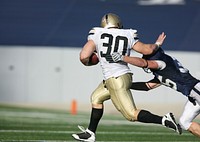 American football game. Free public domain CC0 photo.