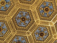 Gold patterned ceiling, background photo. Free public domain CC0 image.
