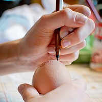 Painting Easter egg. Free public domain CC0 photo.