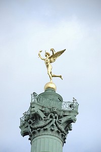 Angel sculpture. Free public domain CC0 image.